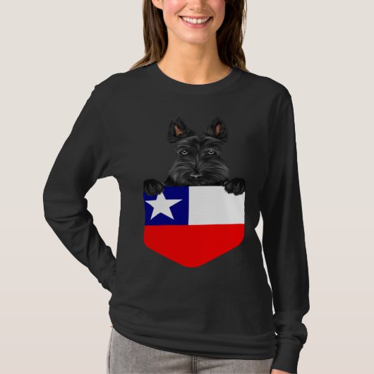 Chile Flag Scottish Terrier Dog In Pocket Tシャツ (正面)