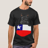 Chile Flag Scottish Terrier Dog In Pocket Tシャツ (正面)