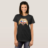 Chilean Flag Pomeranian Dog Chile Pocket Tシャツ (正面フル)