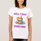 Chill First Worry Later - Funny Relax Capy Design Tシャツ (正面)