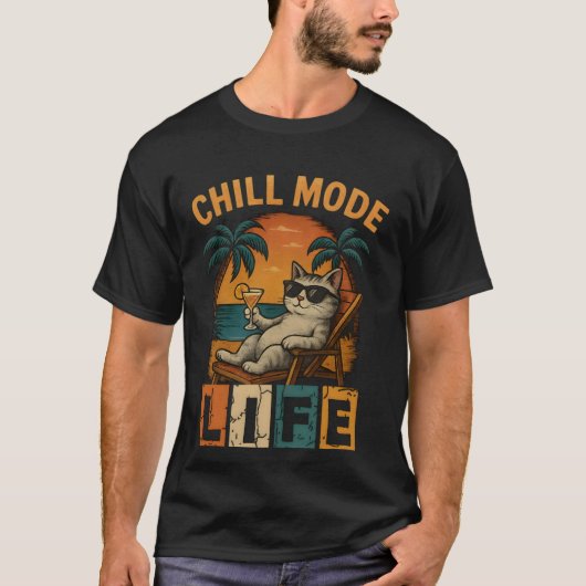 chill mod activated-A cat with glasses Tシャツ (正面)