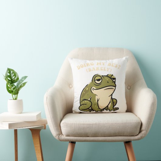 Chill Retro Frog Minimal Effort Square Pillow クッション (椅子)