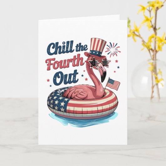 Chill The Fourth Out Funny 4th of July Flamingo カード (黄色い花)