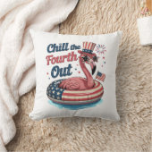 Chill The Fourth Out Funny 4th of July Flamingo クッション (ブランケット)