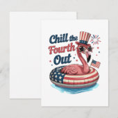 Chill The Fourth Out Funny 4th of July Flamingo 招待状 (正面/裏面)
