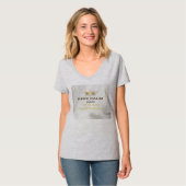 Chill Vibes、誕生日スタイル: 保「Calm」 V-Neck Tシャツ (正面フル)