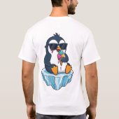 Chillin’ Like a Villain – Cool Penguin Ice Cream Tシャツ (裏面)