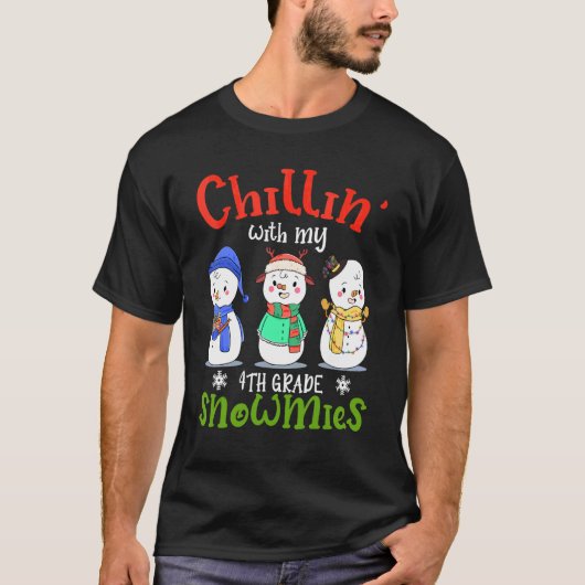 Chillin' With My 4th Grade Gnomies Teacher Christm Tシャツ (正面)