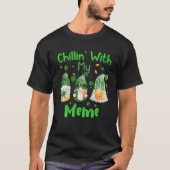 Chillin With My Meme Green Plaid Gnomes St Patrick Tシャツ (正面)