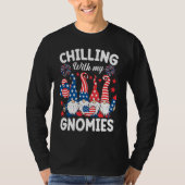 Chilling With My Gnomies 4th of July  Gnome Us Fla Tシャツ (正面)