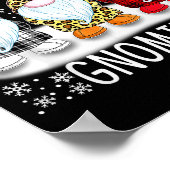 Chilling With My Gnomies Funny Group Of Gnomes Chr ポスター (角)