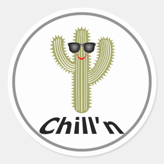 Chill'n Cactusデザイン-クラシックラウンドステッカー、Glo ラウンドシール (正面)