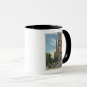 Chimney Rock on Cody Highway, Montana View マグカップ (正面右)