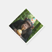 Chimpanzee Holding a Birthday Cupcake スタンダードカクテルナプキン (角)