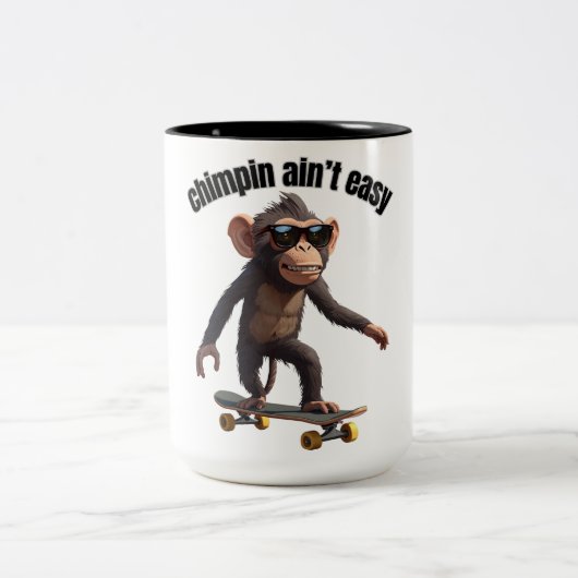 Chimpin ain't easy funny monkey coffee mug ツートーンマグカップ (中央)