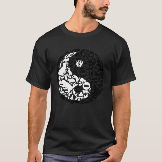 Chinese Cats Yin Yang Symbol Cat Tシャツ (正面)