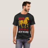 Chinese New Year 2026 Horse Lunar Year Of The Hors Tシャツ (正面フル)