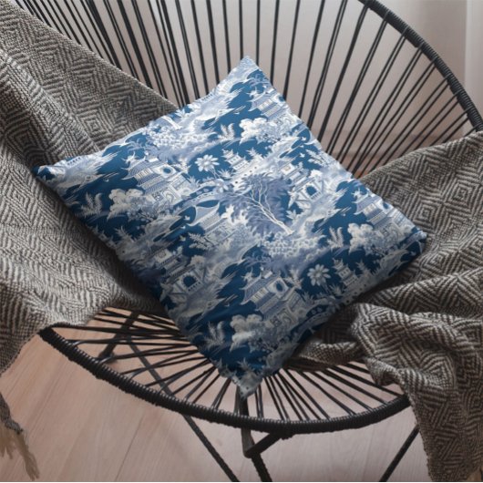 Chinoiserieの風景絵画のブルーホワイト クッション
