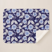 Chinoiserieデルフトブルーフローラ磁器パターン シェルパブランケット (正面(横))