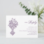 ChinoiserieパープルブーケビクトリアンウェディングRSVP エンクロージャーカード (スタンド正面)