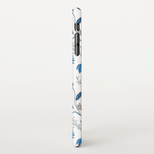 Chinoiserie Blue Echinacea Pattern iPhoneケース (左側)