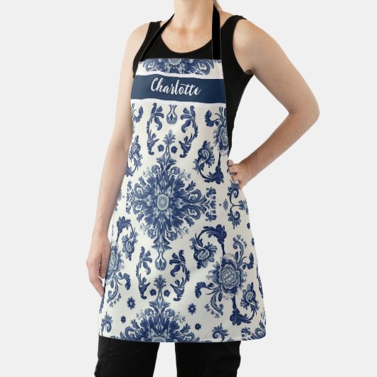 Chinoiserie Chic Navy Blue Flower Ornament Pattern エプロン (インサイチュ)