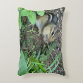 Chipmunk Photo In The Garden Eating Seeds アクセントクッション (正面(垂直))