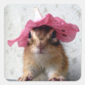 Chipmunk wears flower hat スクエアシール (正面)