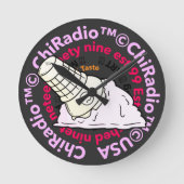 ChiradioLLC ™ TrinketTray ラウンド壁時計 (正面)