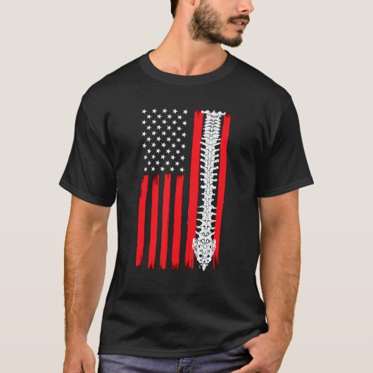 Chiropractic Bone Back Spine American Flag Chiropr Tシャツ (正面)