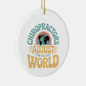 Chiropractors Adjust the World Retro Design セラミックオーナメント (右)
