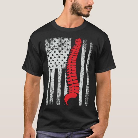 chiropractors USA Flag spines for chiropractic 1 Tシャツ (正面)