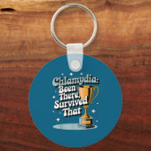 Chlamydia_ Been There, Survived That Funny Design  キーホルダー (正面)