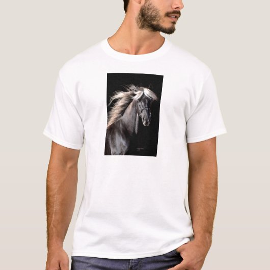 Chocoのロッキー山脈の馬 Tシャツ (正面)