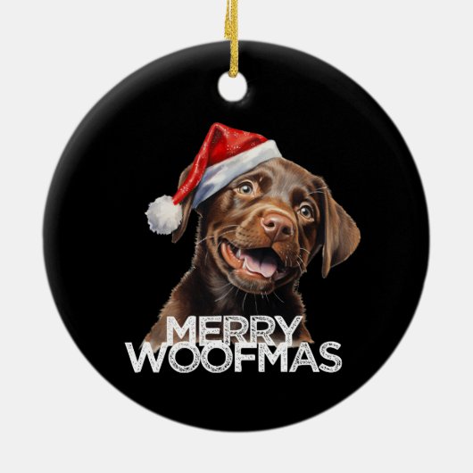 Chocolate lab dog santa hat MERRY WOOFMAS funny セラミックオーナメント (裏面)