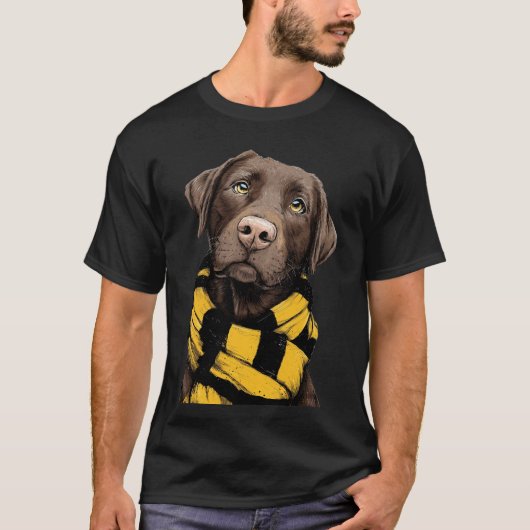 Chocolate Labrador Retriever Wearing a Scarf Tシャツ (正面)