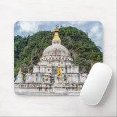 Chorten Kora ：ブータン東部，ヒマラヤ，アジア マウスパッド (マウス)