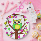  Chouette joyeuse dans un arbre multicolore ペーパープレート (パーティー)