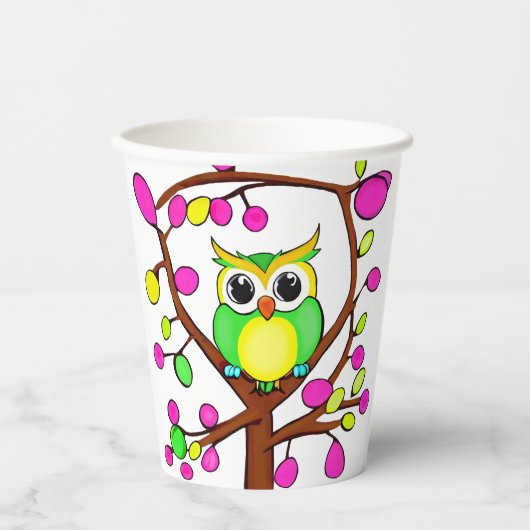 Chouette joyeuse dans un arbre multicolore 紙コップ (正面)