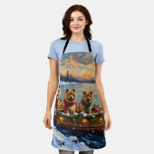 Chow Chow Christmas Boat Holiday エプロン (着用した状態)