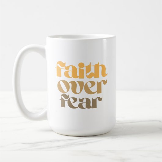 Christian Bible Verse Quote Faith Over Fear コーヒーマグカップ (左)