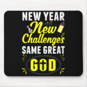 Christian Happy New Year New Challenges Same Great マウスパッド (正面)
