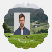 Christian Memorial Keepsake Cattle Farm Landscape  オーナメントカード (正面)