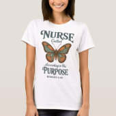 Christian Nurse Romans 8:28 Butterfly Faith Tシャツ (正面)