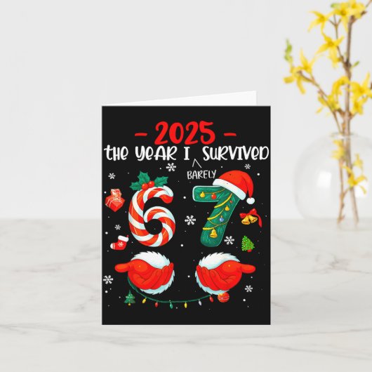 Christmas 2025 The Year I Barely Survived Six Seve カード (黄色い花)