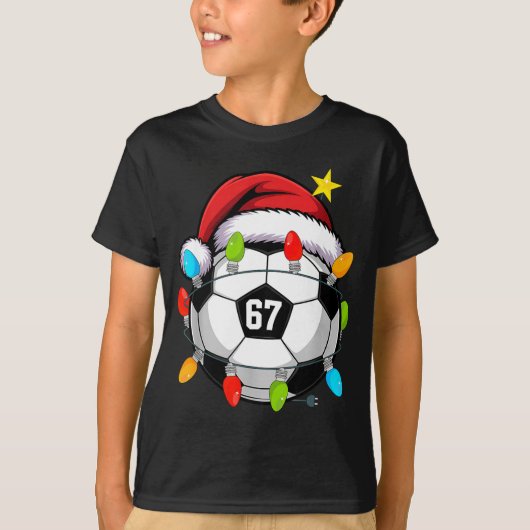 Christmas 67 Meme Soccer Ball Santa Hat Funny Xmas Tシャツ (正面)