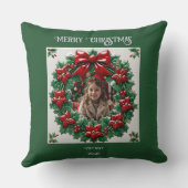 Christmas Bear and Presents Throw Pillow クッション (裏面)
