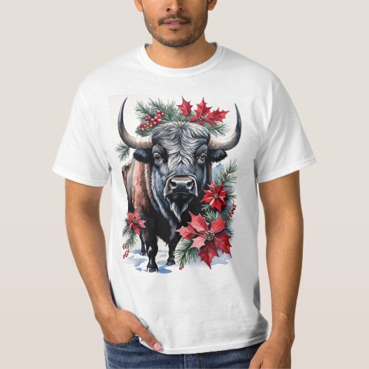 Christmas Bison With Big Horns And Poinsettias Tシャツ (正面)