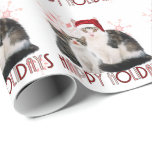 Christmas Cat Family Pink Snowflake ラッピングペーパー<br><div class="desc">If you have cat lovers on your list, then be sure they will LOVE this gift wrap with an adorable Mom Cat with her two kittens are ready for Christmas surrounded by a sweet background with paw prints and snowflakes. The pink and red hues make it a bit feminine, but...</div>