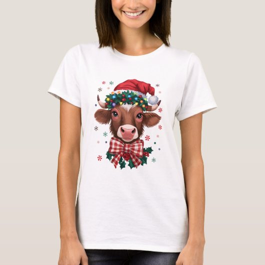 Christmas Cow with Santa Hat and Festive Lights Tシャツ (正面)